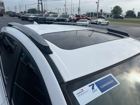 Used 2018 Toyota RAV4 XLE FWD image 20