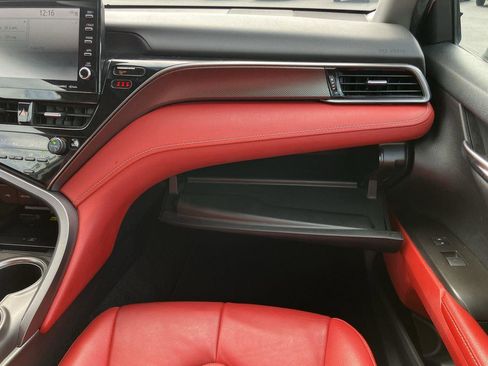 Used 2023 Toyota Camry XSE image 16