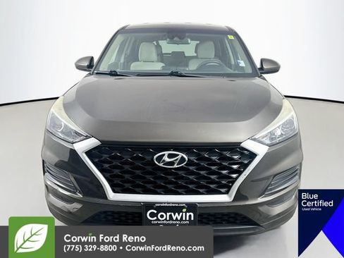 Used 2019 Hyundai Tucson SE FWD image 2