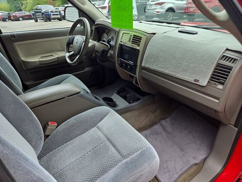 Used 2005 Dodge Dakota SLT w/ Trailer Tow Group image 12