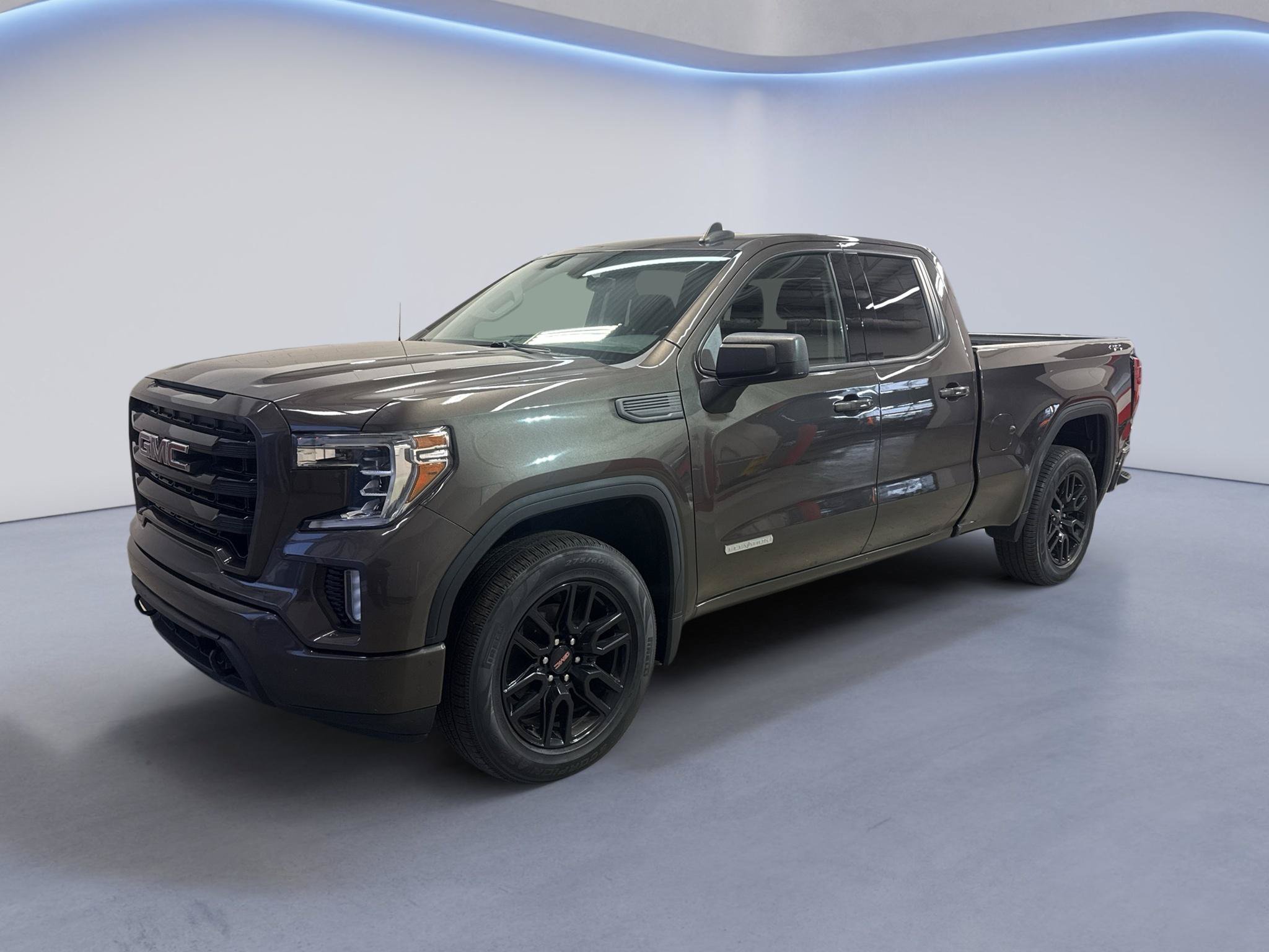 Used 2019 GMC Sierra 1500 Elevation w/ Trailering Package AWD/4WD image 3