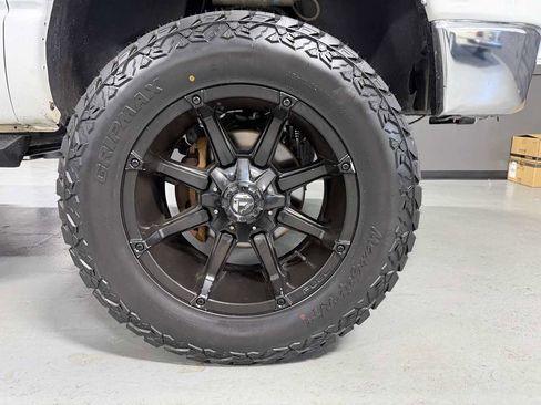 Used 2006 Dodge Ram 3500 Truck SLT w/ Quad Cab Big Horn Value Group image 2