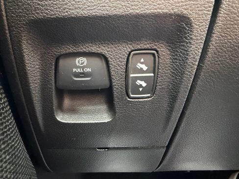 Certified 2021 RAM 1500 Big Horn AWD/4WD image 26