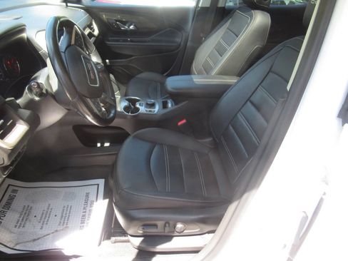 Used 2022 GMC Terrain Denali w/ LPO, Floor Liner Package AWD/4WD image 16