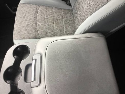 Used 2018 RAM 1500 Big Horn AWD/4WD image 18