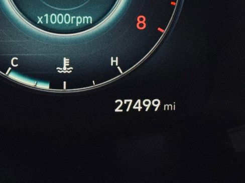 Used 2023 Hyundai Santa Fe Limited image 31