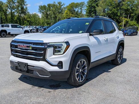 New 2027 GMC Terrain Elevation w/ Elevation Premium Package AWD/4WD image 3