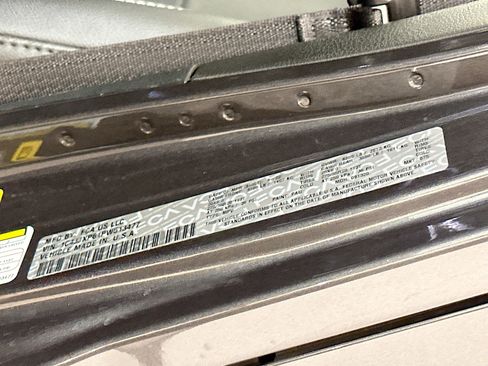 Used 2023 Jeep Wrangler Sahara w/ Cold Weather Group image 12