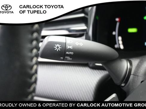 Used 2025 Toyota Camry SE FWD image 22
