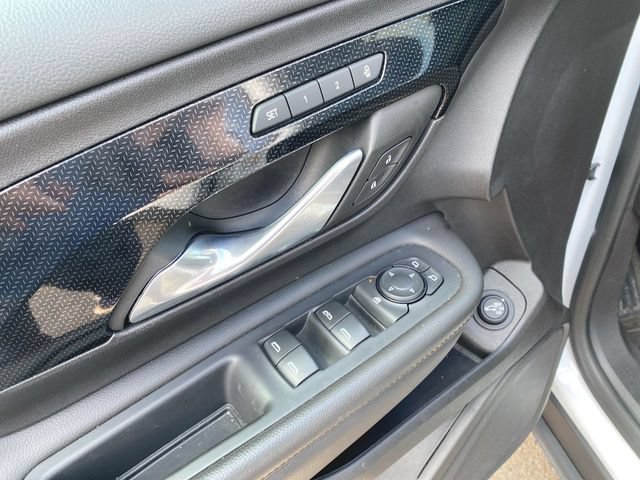 Used 2024 GMC Terrain AT4 AWD/4WD image 22