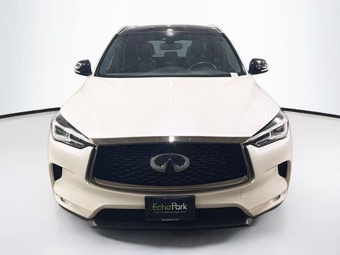 Used 2021 INFINITI QX50 Luxe w/ Appearance Package AWD/4WD image 2