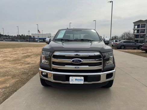 Used 2015 Ford F150 Lariat image 2