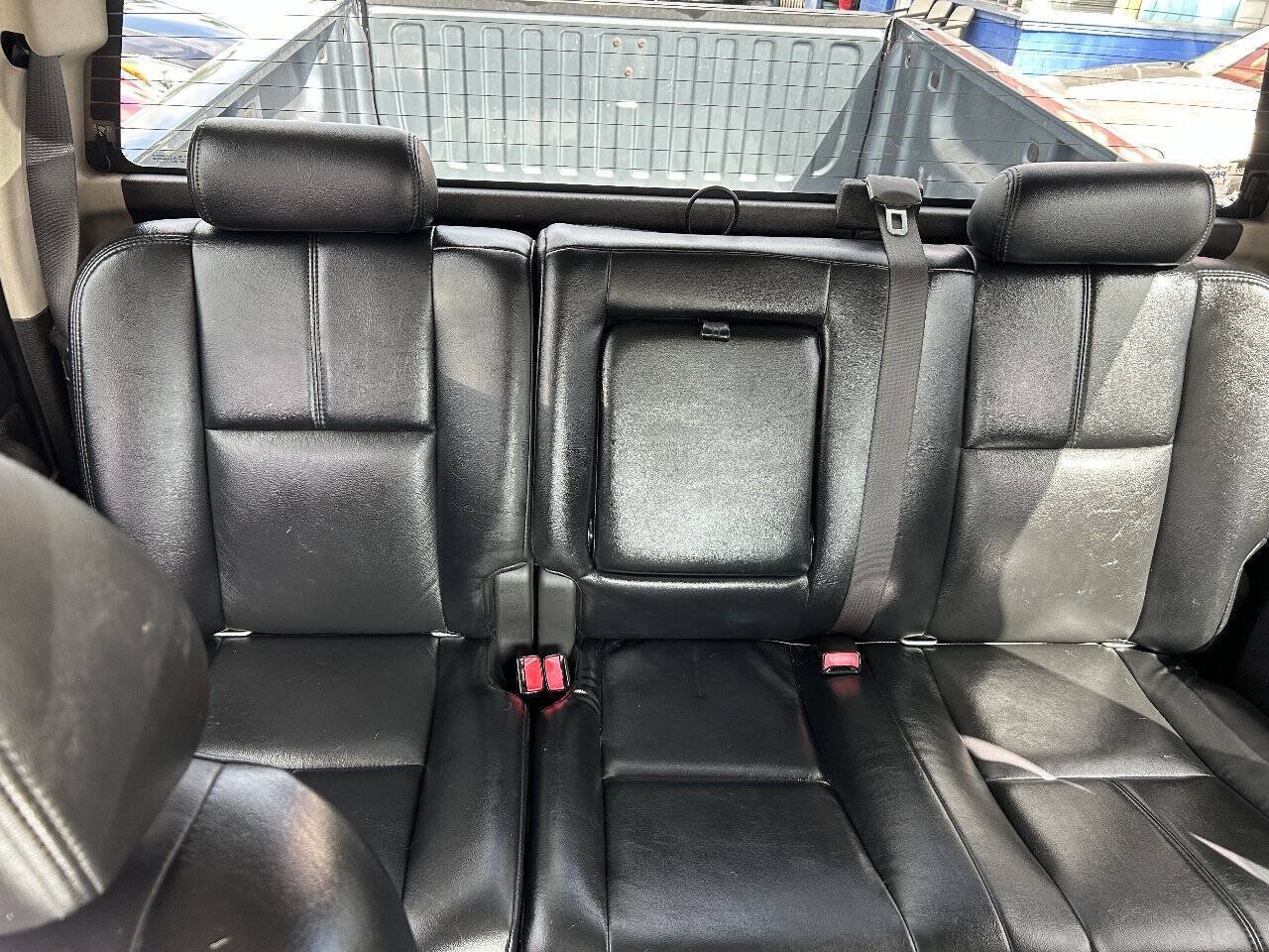 Used 2007 Chevrolet Silverado 1500 LT w/ 1LT Convenience Package RWD image 29