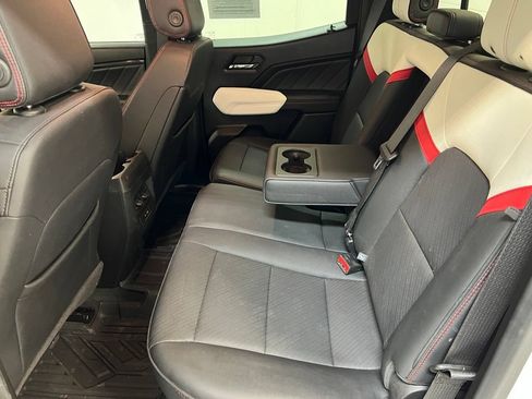 Used 2024 GMC Canyon AT4X AWD/4WD image 29