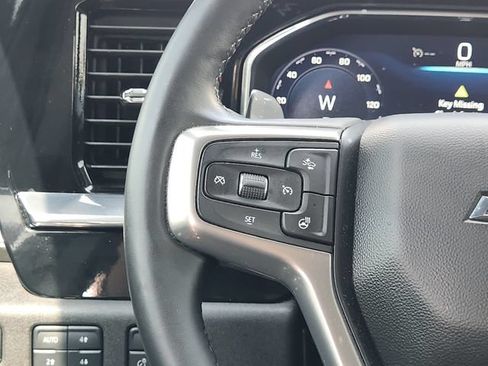 Used 2025 Chevrolet Silverado 1500 RST AWD/4WD image 28