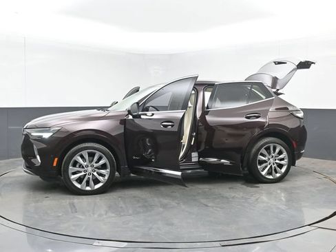 Used 2022 Buick Envision Avenir w/ Technology Package II AWD/4WD image 59