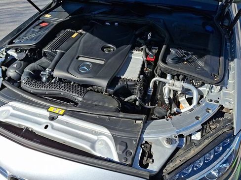 Used 2015 Mercedes-Benz C 300 4MATIC Sedan image 28