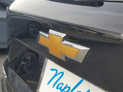 Used 2025 Chevrolet Trax LT image 7