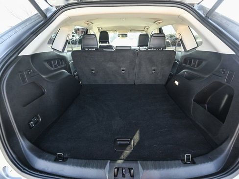 Used 2024 Ford Edge SEL w/ Convenience Package image 16