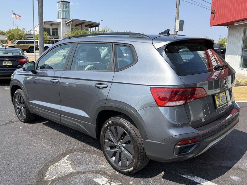 Used 2023 Volkswagen Taos S w/ Driver Assistance Package FWD image 10
