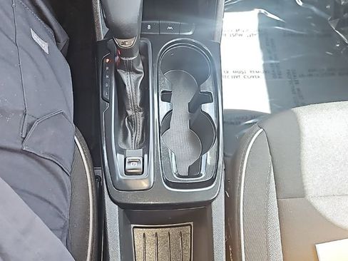 Used 2023 Chevrolet TrailBlazer LT FWD image 19