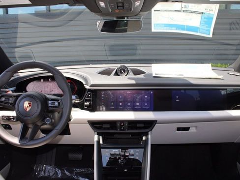 New 2024 Porsche Macan 4 Electric image 16