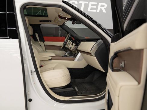 Used 2023 Land Rover Range Rover SE AWD/4WD image 70