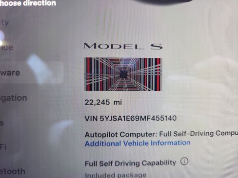 Used 2021 Tesla Model S Plaid image 23