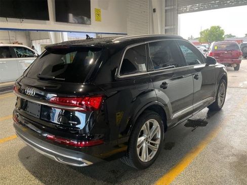 Used 2023 Audi Q7 2.0T Premium Plus w/ Premium Plus Package AWD/4WD image 8
