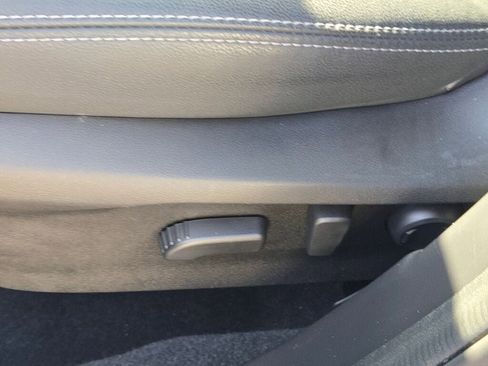 Used 2022 Subaru Forester Premium image 22