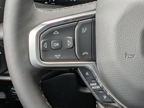 New 2026 RAM 1500 4x4 Crew Cab image 20