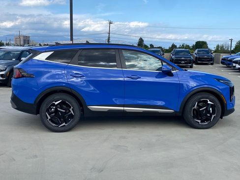 New 2026 Kia Sportage EX image 2
