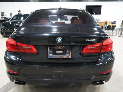 Used 2017 BMW 540i RWD image 4
