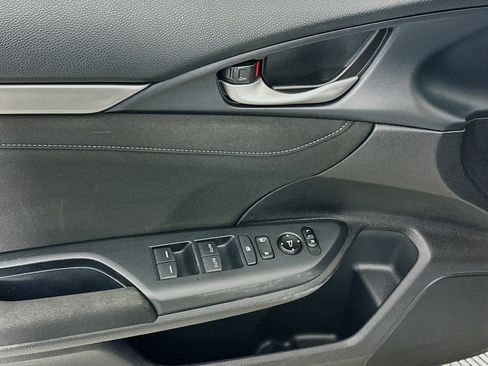 Used 2019 Honda Civic EX image 15