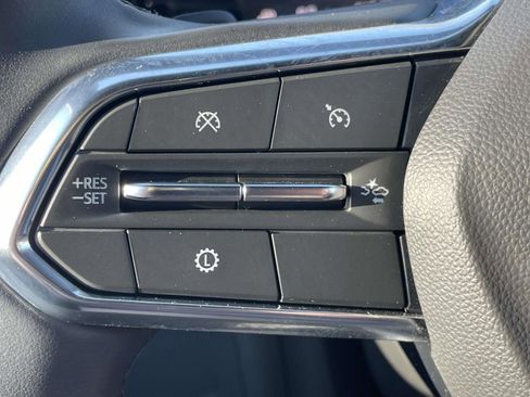 Used 2025 Chevrolet Tahoe Z71 image 29