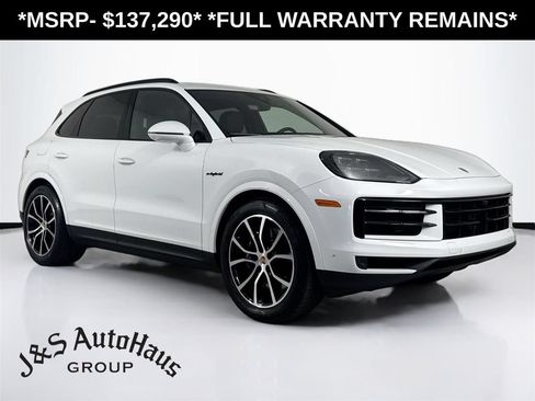 Used 2025 Porsche Cayenne S w/ Premium Package Plus AWD/4WD image 1