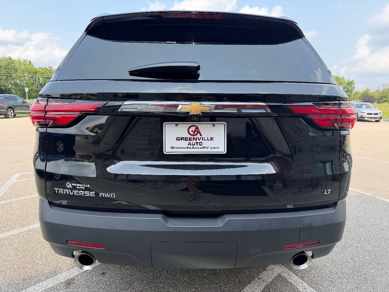 Used 2023 Chevrolet Traverse LT AWD/4WD image 5