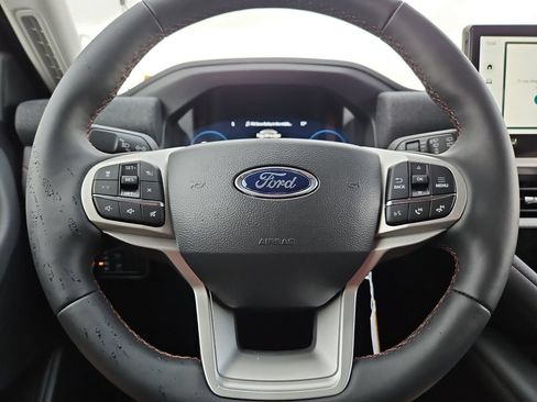 New 2026 Ford Explorer Active w/ Active Comfort Package RWD image 27