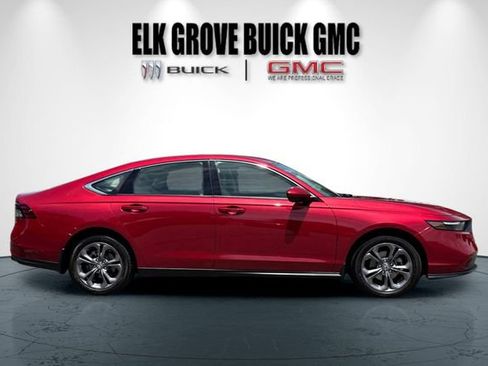 Used 2023 Honda Accord EX image 3