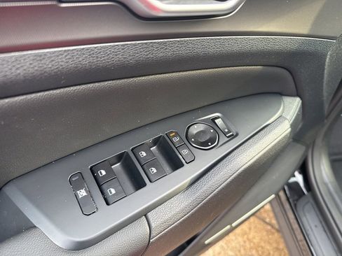 New 2026 Kia Sportage EX w/ EX Panorama Roof Package image 25