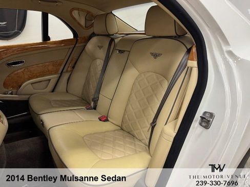 Used 2014 Bentley Mulsanne image 23