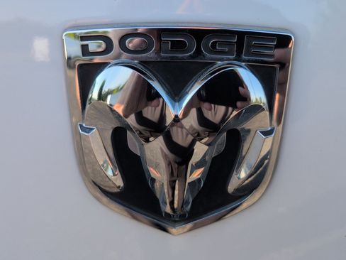 Used 2014 RAM 2500 Tradesman w/ Chrome Appearance Group AWD/4WD image 30