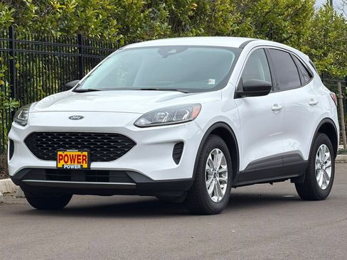 Used 2022 Ford Escape SE w/ Cold Weather Package image 8