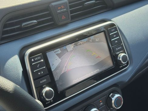Used 2025 Nissan Versa SV FWD image 24