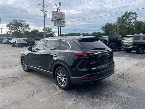 Used 2018 MAZDA CX-9 Touring FWD image 7