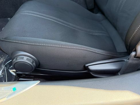 New 2026 MAZDA MX-5 Miata Club w/ Interior Package RWD image 15