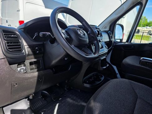 Used 2023 RAM ProMaster 2500 image 16