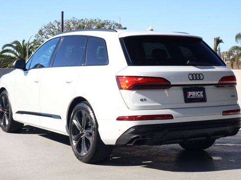 Used 2025 Audi Q7 3.0T Prestige w/ Prestige Package image 3