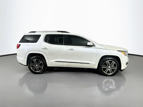 Used 2017 GMC Acadia Denali w/ Technology Package AWD/4WD image 7