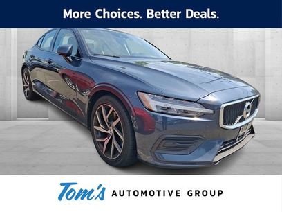 Used 2020 Volvo S60 T6 Momentum
